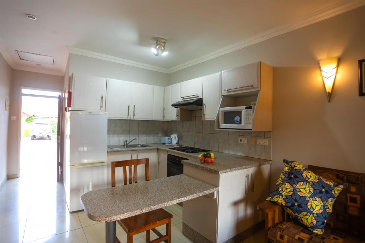 Shakespeare Court Serviced Apartments ルサカ エクステリア 写真